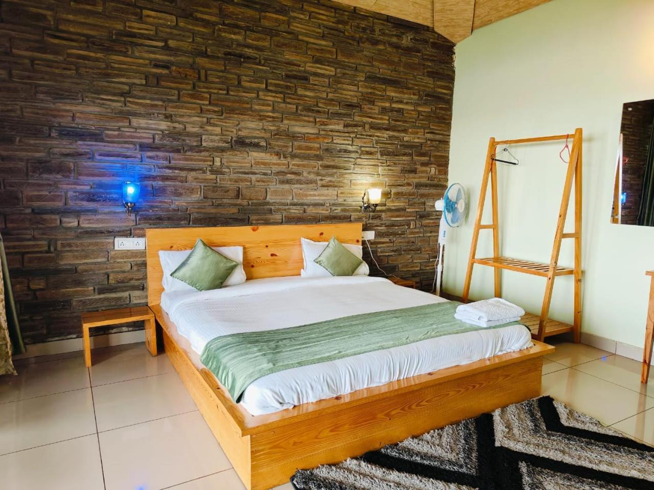 Rudra Retreat Hotel Hawalbagh Стая снимка
